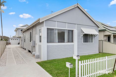 18 Mackie Ave, New Lambton, NSW 2305