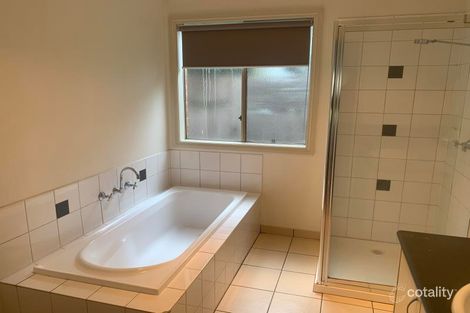 Property photo of 40 Alma Road Hampton Park VIC 3976