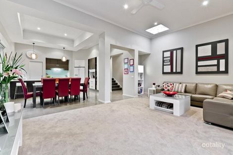 Property photo of 33 Onkara Court Eltham VIC 3095