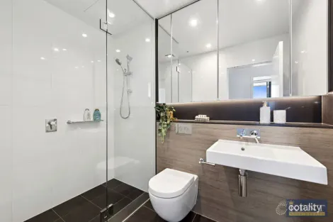 Property photo of 1305/472 Pacific Highway St Leonards NSW 2065