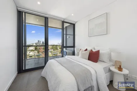 Property photo of 1305/472 Pacific Highway St Leonards NSW 2065