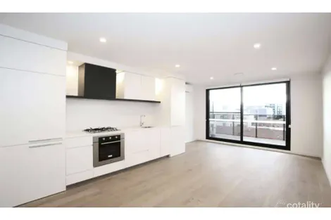 702/18 Grey St, St Kilda, VIC 3182