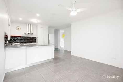Property photo of 9 Sturt Street Urraween QLD 4655
