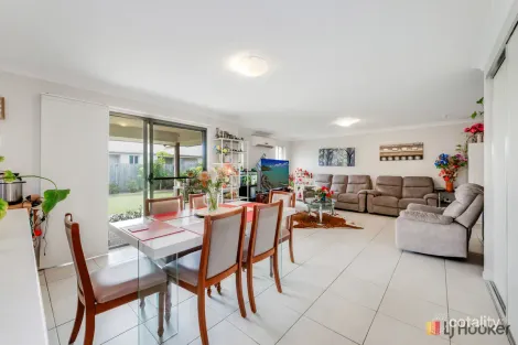 Property photo of 41 Dawson Avenue Thabeban QLD 4670