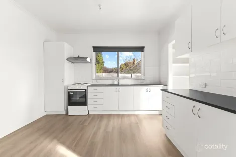 Property photo of 4 Griffiths Court Traralgon VIC 3844