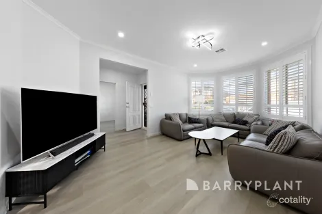 Property photo of 15 Cormorant Drive Cairnlea VIC 3023
