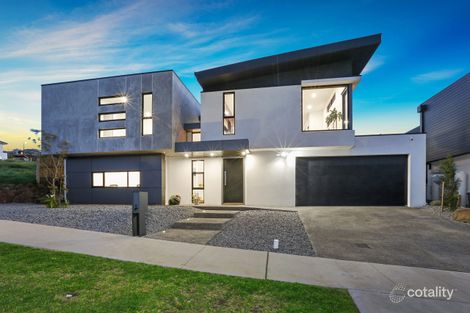 4 Woolondoon Dr, Highton, VIC 3216