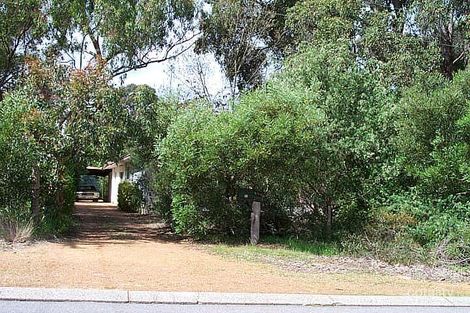 71 Holden Rd, Roleystone, WA 6111