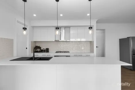 Property photo of 189 Martin Terrace Kadina SA 5554