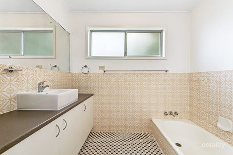 Property photo of 23 Aloomba Court Redcliffe QLD 4020