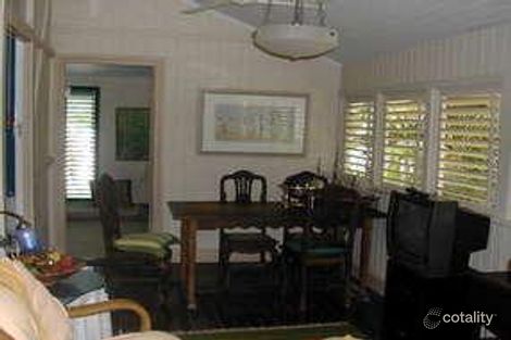 Property photo of 34 Seaward Crescent Pallarenda QLD 4810