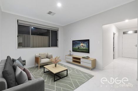 Property photo of 44A Rosalie Terrace Parafield Gardens SA 5107