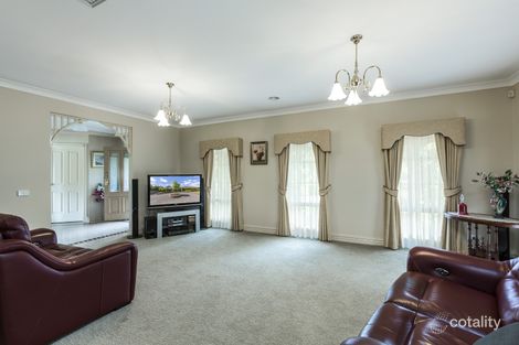 Property photo of 13 McBurnie Drive Kurunjang VIC 3337