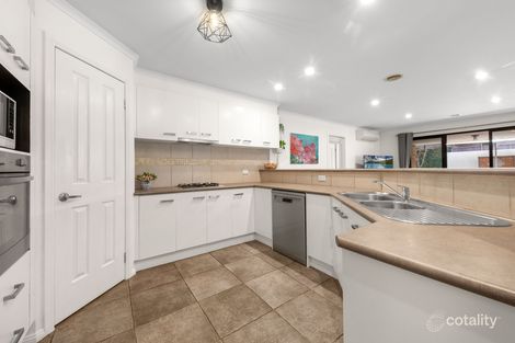 Property photo of 29 Flame Robin Drive Langwarrin VIC 3910