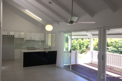 Property photo of 2/9 Parkedge Road Sunshine Beach QLD 4567