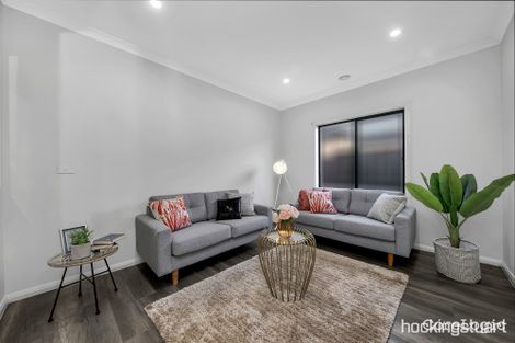 Property photo of 8 Hilderstone Avenue Wollert VIC 3750