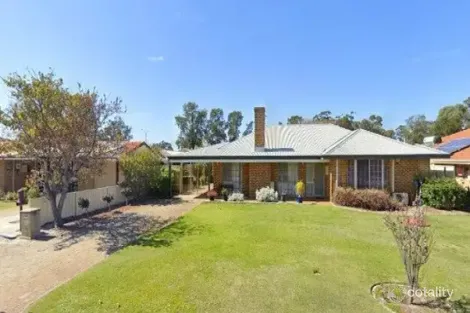 54 Explorer Dr, Thornlie, WA 6108