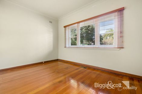Property photo of 2/27 Winter Street Malvern VIC 3144