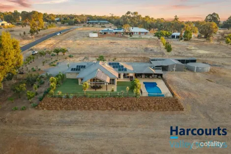 Property photo of 17 Thornbill Place Lower Chittering WA 6084