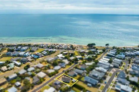 18 Walpole Ave, Indented Head, VIC 3223