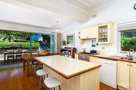 Property photo of 21 Wattle Avenue Fairlight NSW 2094