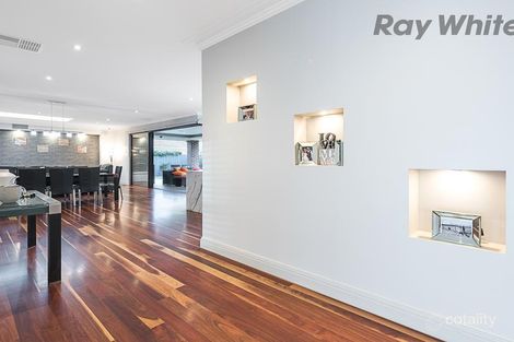 Property photo of 20 Empire Drive Mooroolbark VIC 3138