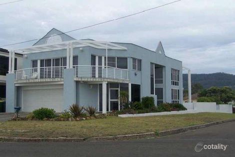 38 Beach Dr, Woonona, NSW 2517