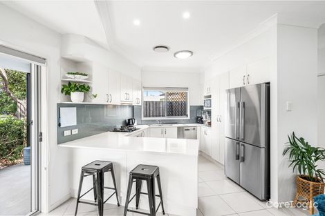 Property photo of 1/99 Wynnum Esplanade Wynnum QLD 4178