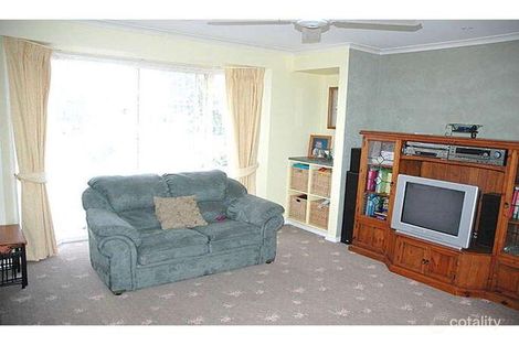 Property photo of 2 Blackwood Close Traralgon VIC 3844