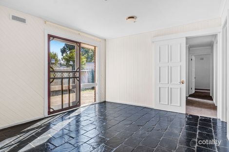 Property photo of 15 Banksia Crescent Hoppers Crossing VIC 3029