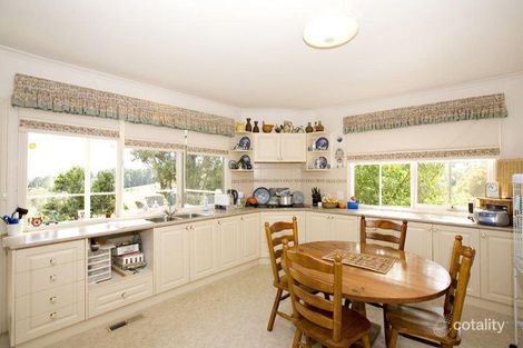 Property photo of 205 Victoria Road Coldstream VIC 3770