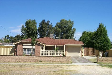 86 Williams Rd, Armadale, WA 6112