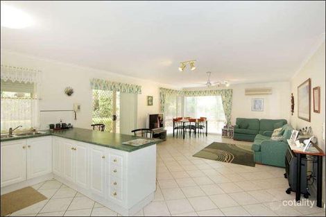 Property photo of 4 Barrington Drive Woongarrah NSW 2259