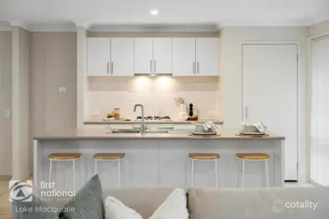 Property photo of 218 Northlakes Drive Cameron Park NSW 2285