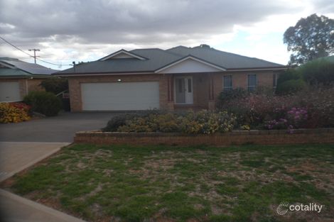 Property photo of 61 Tilga Street Canowindra NSW 2804