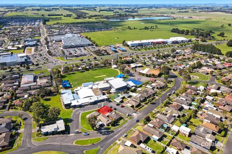 Property photo of 2/30 Selby Road Warrnambool VIC 3280