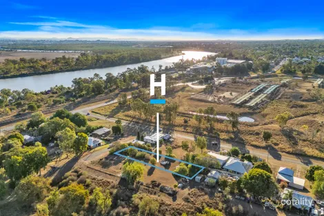 3 Phoebe St, Lakes Creek, QLD 4701