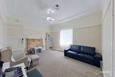 Property photo of 19 Goode Street Dubbo NSW 2830