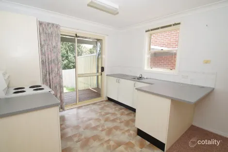 Property photo of 2/10-12 Milson Place Armidale NSW 2350