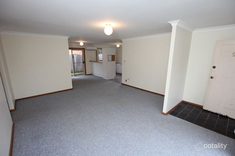 Property photo of 2/22 Christle Street Green Point NSW 2251