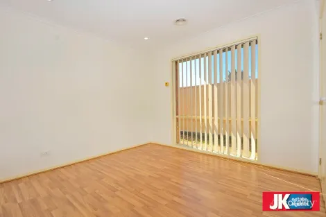 Property photo of 4 Toulouse Crescent Hoppers Crossing VIC 3029