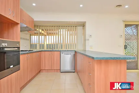 Property photo of 4 Toulouse Crescent Hoppers Crossing VIC 3029