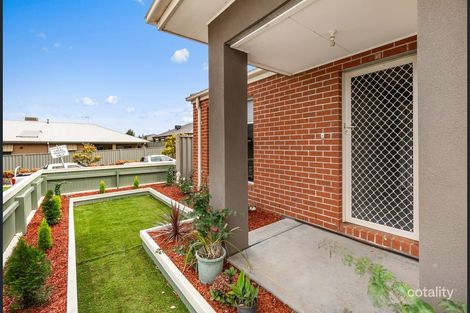 Property photo of 1 Farrow Place Maddingley VIC 3340