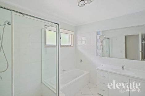 Property photo of 32 Kangaloon Street Jindalee QLD 4074