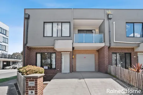 71 Sahi Cres, Roxburgh Park, VIC 3064