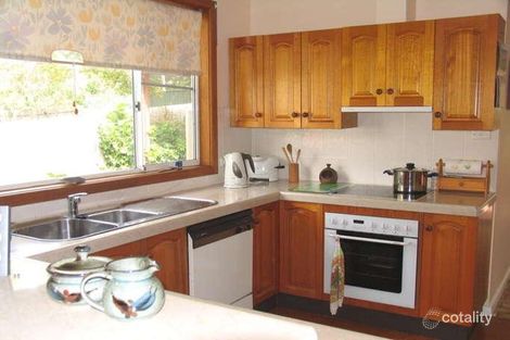 Property photo of 30 Frederick Street Point Frederick NSW 2250
