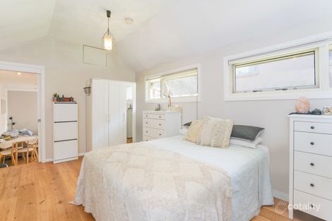 Property photo of 25 Makim Street North Curl Curl NSW 2099