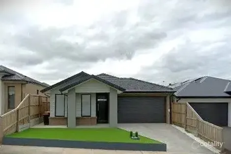 Property photo of 10 Sparrowhawk Drive Beveridge VIC 3753