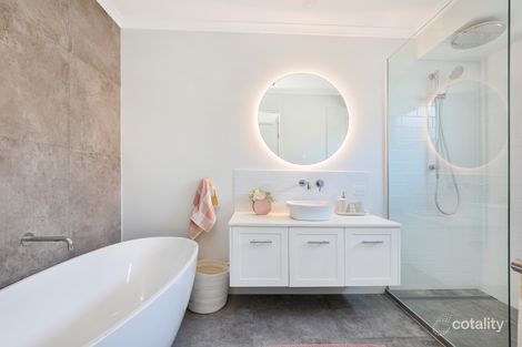 Property photo of 3 Pegwell Place Currimundi QLD 4551