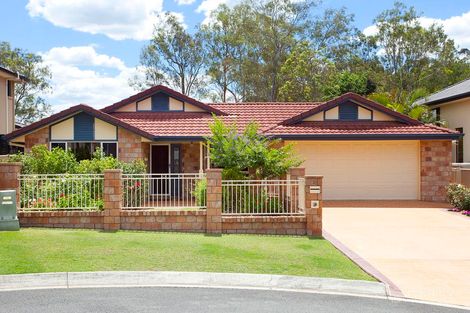 27 Saint Andrew Pl, Wishart, QLD 4122